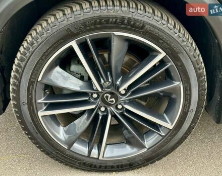 Черный Инфинити QX55, объемом двигателя 2 л и пробегом 67 тыс. км за 31900 $, фото 19 на Automoto.ua