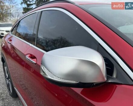 Красный Инфинити QX55, объемом двигателя 2 л и пробегом 50 тыс. км за 32900 $, фото 84 на Automoto.ua