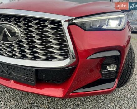 Красный Инфинити QX55, объемом двигателя 2 л и пробегом 50 тыс. км за 32900 $, фото 16 на Automoto.ua