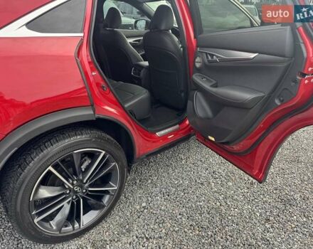 Красный Инфинити QX55, объемом двигателя 2 л и пробегом 50 тыс. км за 32900 $, фото 43 на Automoto.ua