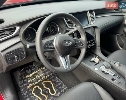 Красный Инфинити QX55, объемом двигателя 2 л и пробегом 50 тыс. км за 32900 $, фото 108 на Automoto.ua