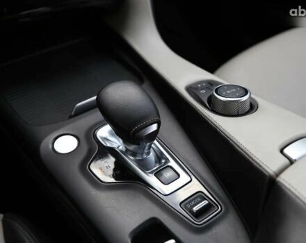 Інфініті QX55, об'ємом двигуна 2 л та пробігом 116 тис. км за 32000 $, фото 23 на Automoto.ua