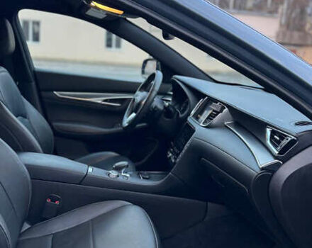 Серый Инфинити QX55, объемом двигателя 2 л и пробегом 36 тыс. км за 37500 $, фото 8 на Automoto.ua