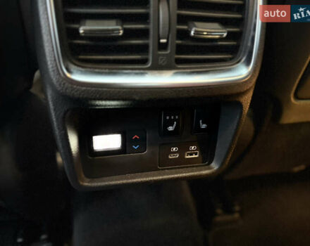 Серый Инфинити QX55, объемом двигателя 2 л и пробегом 53 тыс. км за 32999 $, фото 21 на Automoto.ua