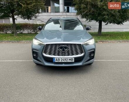 Сірий Інфініті QX55, об'ємом двигуна 2 л та пробігом 97 тис. км за 29300 $, фото 7 на Automoto.ua