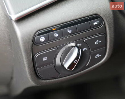 Сірий Інфініті QX55, об'ємом двигуна 2 л та пробігом 31 тис. км за 37500 $, фото 26 на Automoto.ua