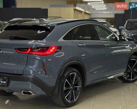 Сірий Інфініті QX55, об'ємом двигуна 2 л та пробігом 46 тис. км за 32999 $, фото 9 на Automoto.ua