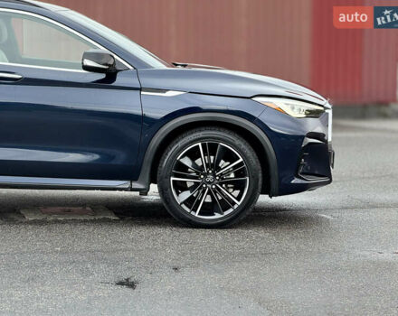 Синий Инфинити QX55, объемом двигателя 2 л и пробегом 77 тыс. км за 34900 $, фото 4 на Automoto.ua