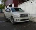 Белый Инфинити QX56, объемом двигателя 5.6 л и пробегом 300 тыс. км за 3200 $, фото 3 на Automoto.ua