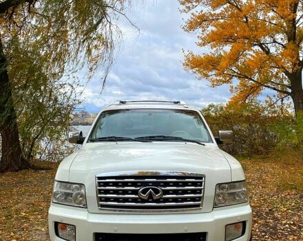 Белый Инфинити QX56, объемом двигателя 5.6 л и пробегом 182 тыс. км за 14500 $, фото 1 на Automoto.ua