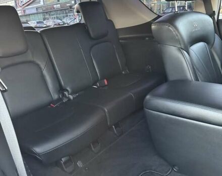 Белый Инфинити QX56, объемом двигателя 5.55 л и пробегом 88 тыс. км за 23800 $, фото 11 на Automoto.ua