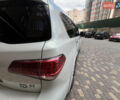 Белый Инфинити QX56, объемом двигателя 5.55 л и пробегом 220 тыс. км за 16650 $, фото 23 на Automoto.ua
