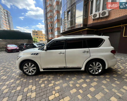 Белый Инфинити QX56, объемом двигателя 5.55 л и пробегом 222 тыс. км за 15950 $, фото 14 на Automoto.ua