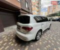 Белый Инфинити QX56, объемом двигателя 5.55 л и пробегом 220 тыс. км за 16650 $, фото 21 на Automoto.ua