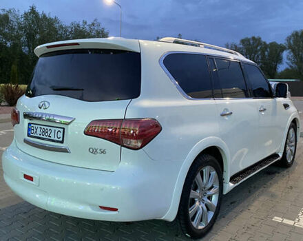 Инфинити QX56 2011 в Хмельницком на Automoto.ua Белый Инфинити QX56, объемом двигателя 5.6 л и пробегом 130 тыс. км за 14900 $, фото 13 на Automoto.ua