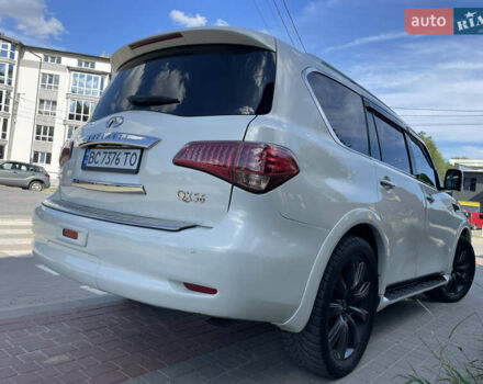Белый Инфинити QX56, объемом двигателя 5.55 л и пробегом 216 тыс. км за 15900 $, фото 4 на Automoto.ua