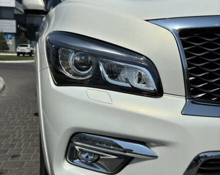Белый Инфинити QX56, объемом двигателя 5.6 л и пробегом 65 тыс. км за 19500 $, фото 28 на Automoto.ua