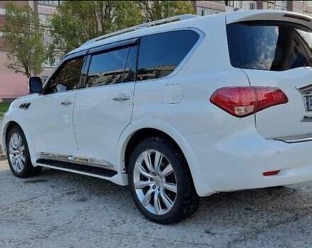 Белый Инфинити QX56, объемом двигателя 5.55 л и пробегом 127 тыс. км за 21000 $, фото 7 на Automoto.ua