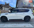 Белый Инфинити QX56, объемом двигателя 5.55 л и пробегом 216 тыс. км за 15900 $, фото 10 на Automoto.ua