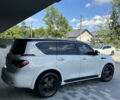 Белый Инфинити QX56, объемом двигателя 5.55 л и пробегом 208 тыс. км за 23000 $, фото 5 на Automoto.ua