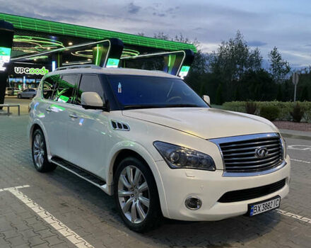 Инфинити QX56 2011 в Хмельницком на Automoto.ua Белый Инфинити QX56, объемом двигателя 5.6 л и пробегом 130 тыс. км за 14900 $, фото 12 на Automoto.ua
