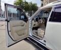 Белый Инфинити QX56, объемом двигателя 5.6 л и пробегом 195 тыс. км за 20490 $, фото 5 на Automoto.ua