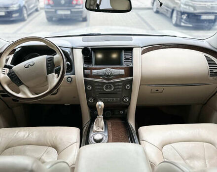 Белый Инфинити QX56, объемом двигателя 5.55 л и пробегом 208 тыс. км за 23000 $, фото 29 на Automoto.ua