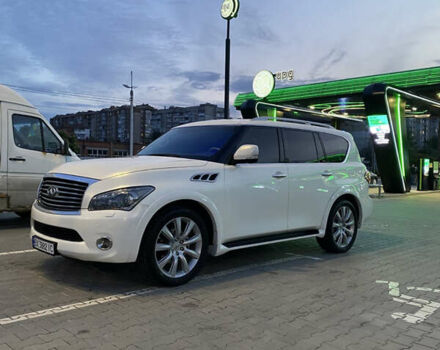 Инфинити QX56 2011 в Хмельницком на Automoto.ua Белый Инфинити QX56, объемом двигателя 5.6 л и пробегом 130 тыс. км за 14900 $, фото 2 на Automoto.ua