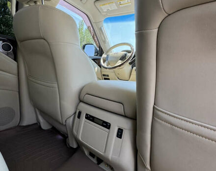 Белый Инфинити QX56, объемом двигателя 5.6 л и пробегом 65 тыс. км за 19500 $, фото 21 на Automoto.ua