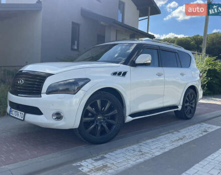 Белый Инфинити QX56, объемом двигателя 5.55 л и пробегом 216 тыс. км за 15900 $, фото 3 на Automoto.ua