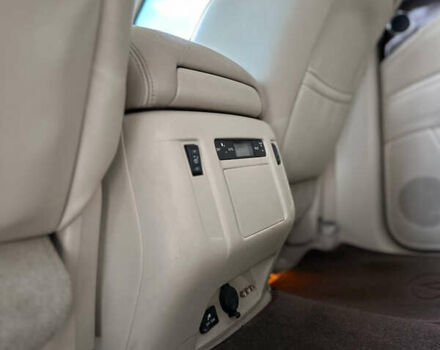 Белый Инфинити QX56, объемом двигателя 5.55 л и пробегом 208 тыс. км за 23000 $, фото 27 на Automoto.ua