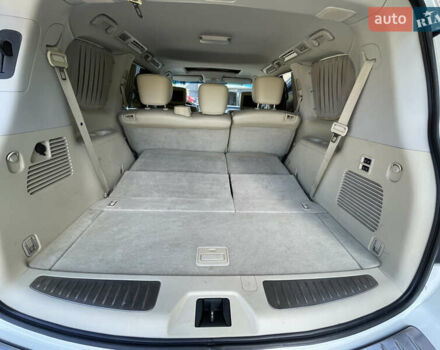 Белый Инфинити QX56, объемом двигателя 5.55 л и пробегом 216 тыс. км за 15900 $, фото 41 на Automoto.ua