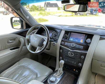 Белый Инфинити QX56, объемом двигателя 5.55 л и пробегом 216 тыс. км за 15900 $, фото 39 на Automoto.ua