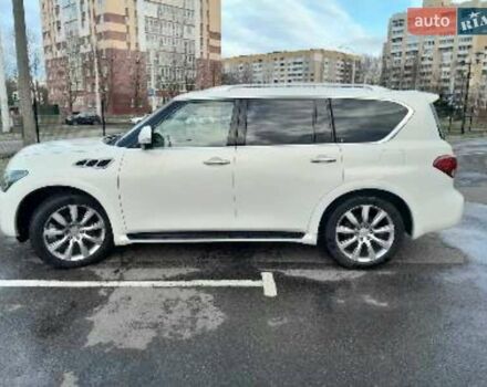 Белый Инфинити QX56, объемом двигателя 5.55 л и пробегом 80 тыс. км за 23000 $, фото 7 на Automoto.ua
