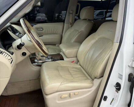 Білий Інфініті QX56, об'ємом двигуна 5.55 л та пробігом 160 тис. км за 16900 $, фото 8 на Automoto.ua