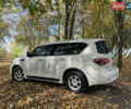 Белый Инфинити QX56, объемом двигателя 5.6 л и пробегом 300 тыс. км за 15500 $, фото 8 на Automoto.ua