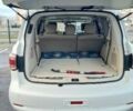 Белый Инфинити QX56, объемом двигателя 5.55 л и пробегом 80 тыс. км за 23000 $, фото 5 на Automoto.ua