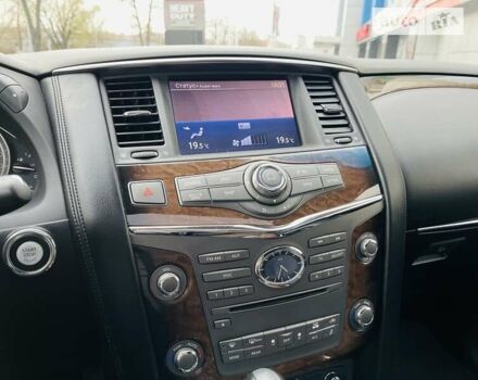 Белый Инфинити QX56, объемом двигателя 5.55 л и пробегом 88 тыс. км за 22999 $, фото 31 на Automoto.ua