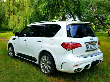 Інфініті QX56 2011 у Белой Церкве на Automoto.ua Білий Інфініті QX56, об'ємом двигуна 5.55 л та пробігом 148 тис. км за 26950 $, фото 1 на Automoto.ua