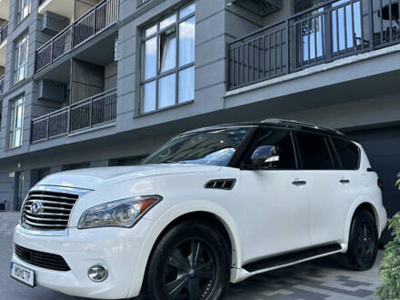 Инфинити QX56 2011 в Ужгороде на Automoto.ua Белый Инфинити QX56, объемом двигателя 5.55 л и пробегом 208 тыс. км за 23000 $, фото 1 на Automoto.ua
