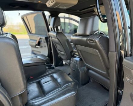 Чорний Інфініті QX56, об'ємом двигуна 0 л та пробігом 170 тис. км за 8700 $, фото 11 на Automoto.ua