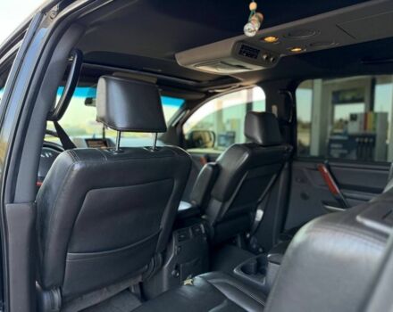 Чорний Інфініті QX56, об'ємом двигуна 0 л та пробігом 170 тис. км за 8700 $, фото 9 на Automoto.ua
