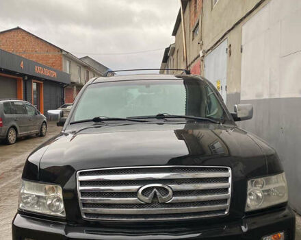 Черный Инфинити QX56, объемом двигателя 5.55 л и пробегом 200 тыс. км за 8300 $, фото 5 на Automoto.ua