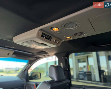 Чорний Інфініті QX56, об'ємом двигуна 5.55 л та пробігом 170 тис. км за 8500 $, фото 12 на Automoto.ua