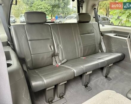 Черный Инфинити QX56, объемом двигателя 5.6 л и пробегом 108 тыс. км за 10500 $, фото 2 на Automoto.ua