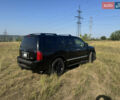 Черный Инфинити QX56, объемом двигателя 5.55 л и пробегом 200 тыс. км за 12000 $, фото 3 на Automoto.ua