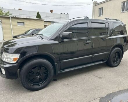 Чорний Інфініті QX56, об'ємом двигуна 5.6 л та пробігом 158 тис. км за 8499 $, фото 1 на Automoto.ua
