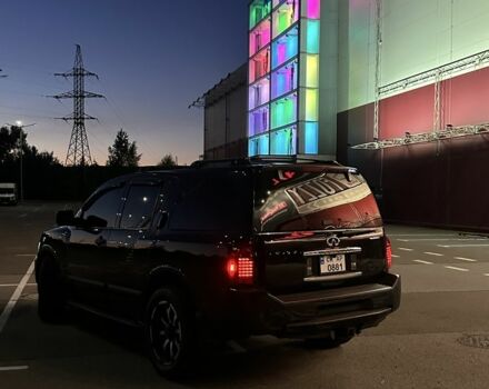 Черный Инфинити QX56, объемом двигателя 5.6 л и пробегом 240 тыс. км за 12500 $, фото 6 на Automoto.ua