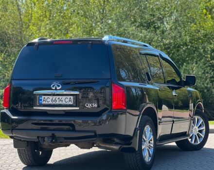 Черный Инфинити QX56, объемом двигателя 5.6 л и пробегом 283 тыс. км за 12000 $, фото 4 на Automoto.ua