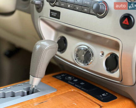 Черный Инфинити QX56, объемом двигателя 5.6 л и пробегом 113 тыс. км за 17500 $, фото 6 на Automoto.ua